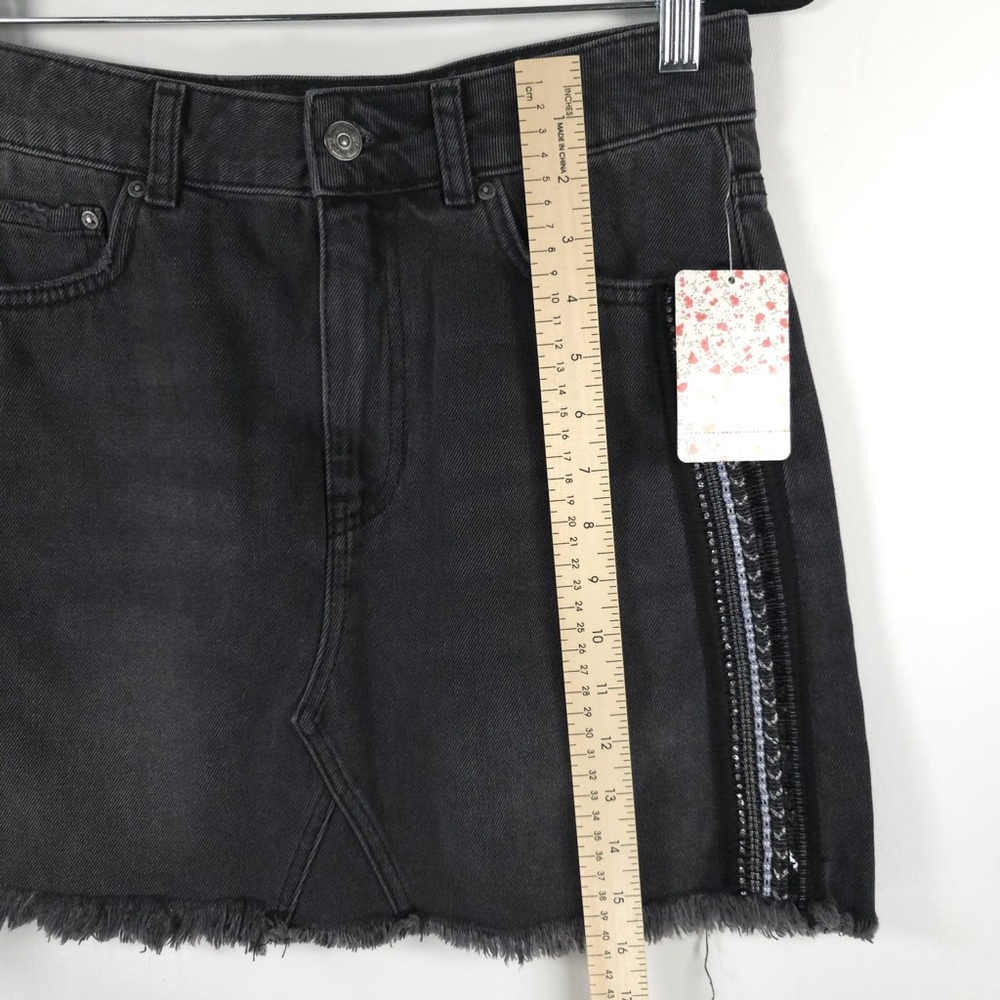 NWT FREE PEOPLE Embellished Rhinestone Side Stripe Denim Mini Skirt Raw Hem Sz 6 - Picture 6 of 16